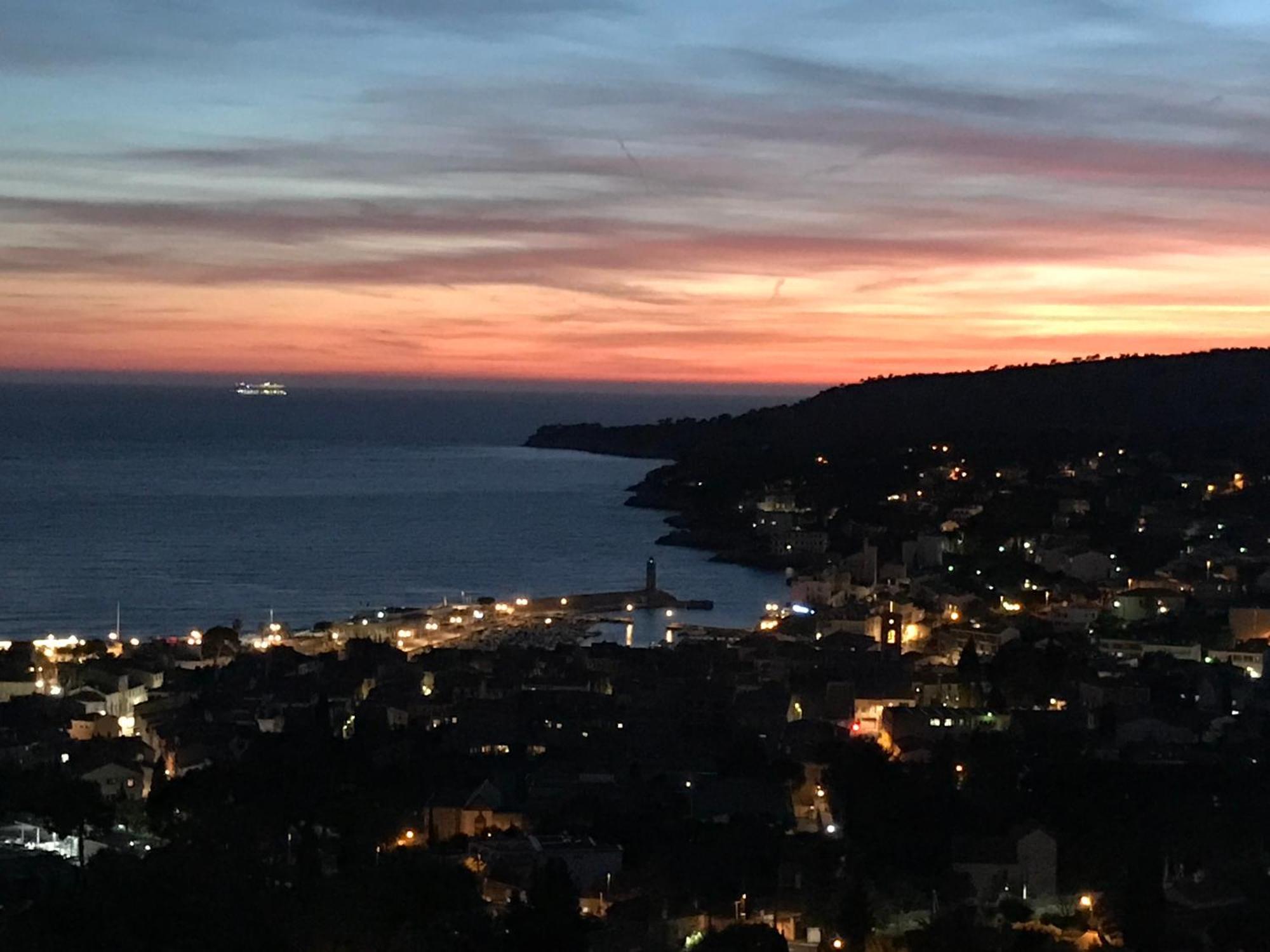 T2 A Cassis Vue Mer De Reve Exterior foto